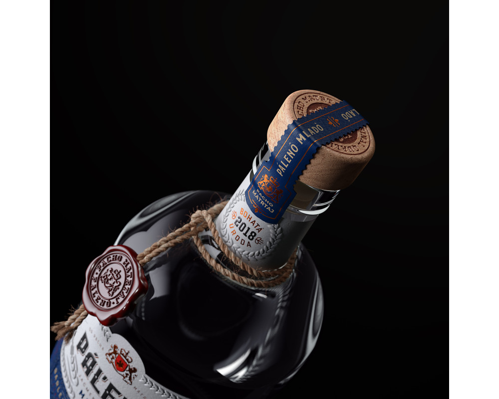 PÁĽENÔ MLADÔ, 52%, 0.7 L