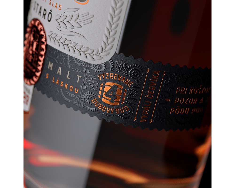 PÁĽENÔ STARÔ, 52%, 0.7 L