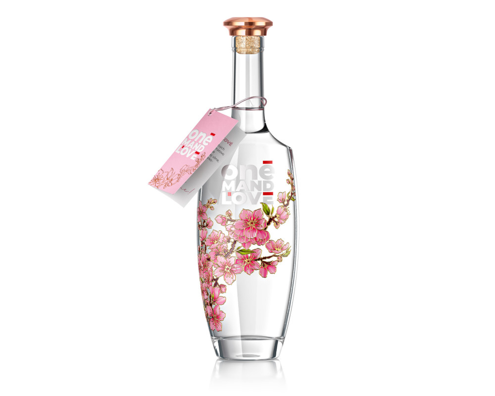 ONÉ – MANDĽOVÉ, 38%, 0.5 L