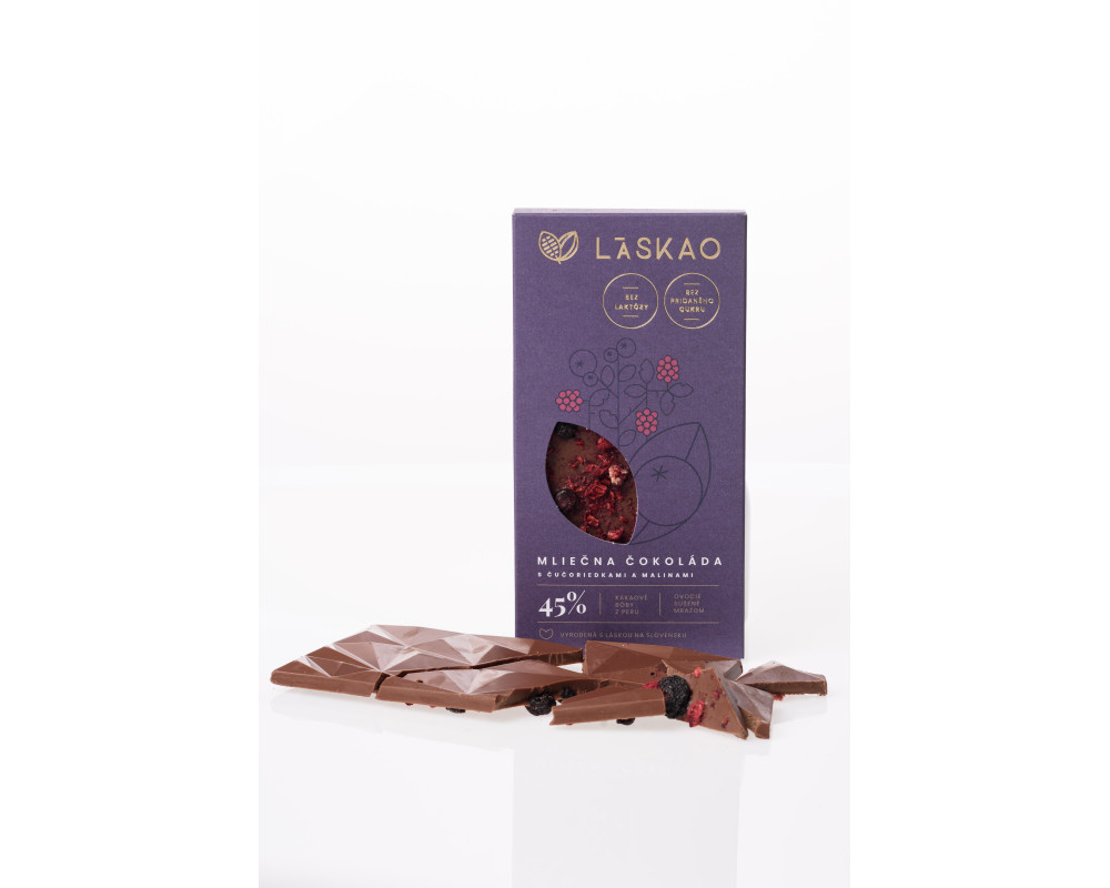 45 % Mliečna čokoláda s čučoriedkami a malinami